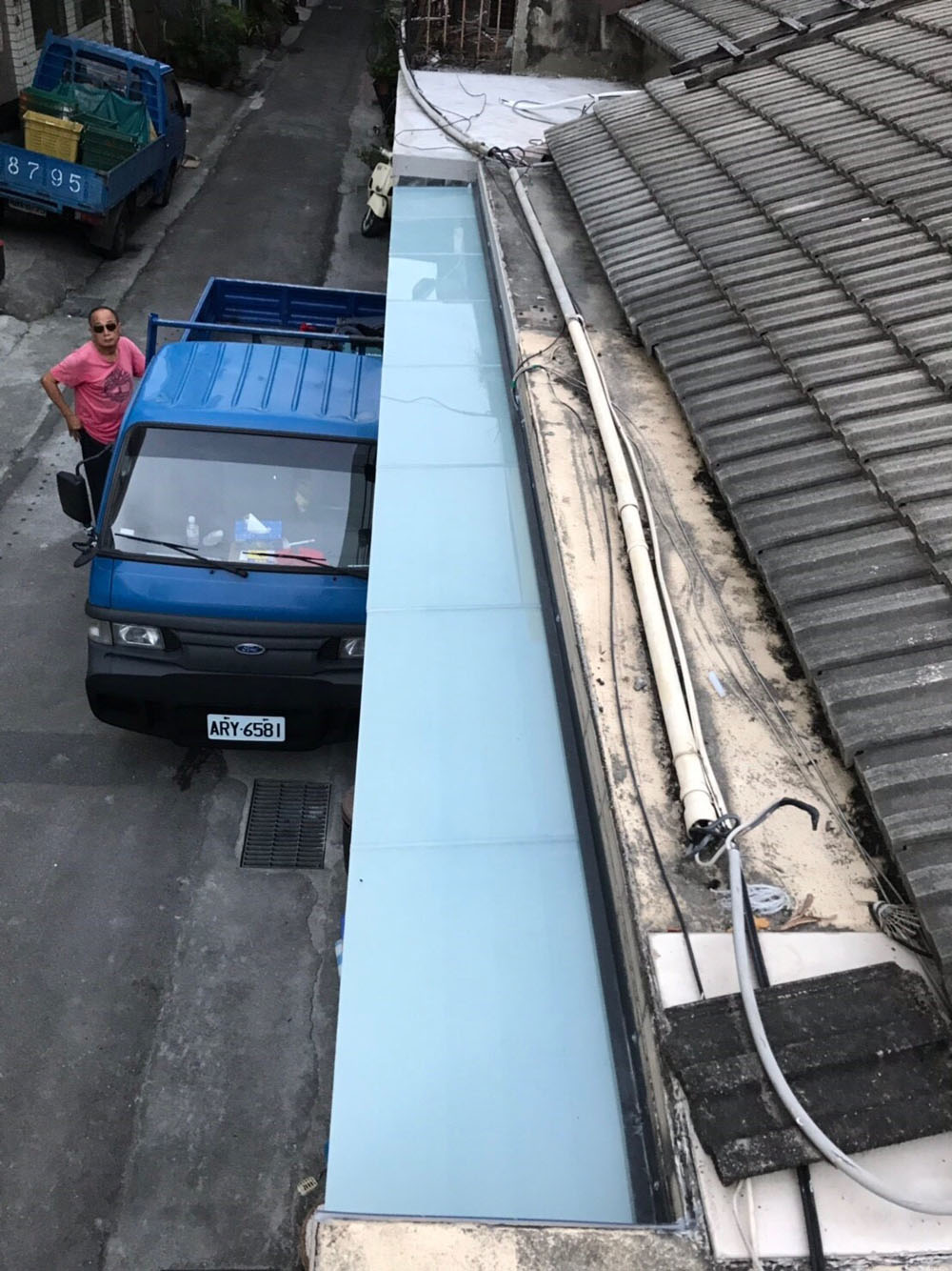 彰化玻璃雨遮工程